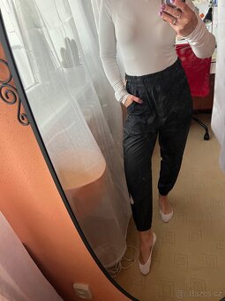 NIKE DÁMSKÉ TEPLÁKY VEL.S - 9