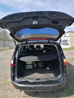 Ford S-Max 2.0 Benzín 107kW Manual - 9