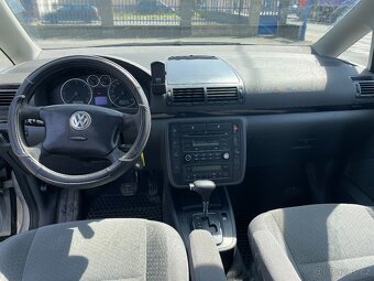 VOLKSWAGEN SHARAN AUTOMAT 1.9TDI 85KW 10/2009 - 9