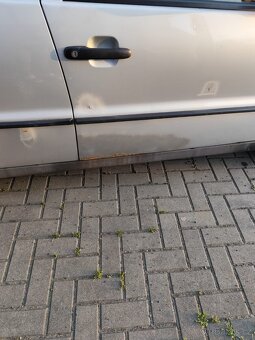 Prodám Volkswagen Polo 1.0 37kw - 9