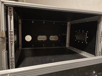 6U Rack, 4x kolejnice - 9