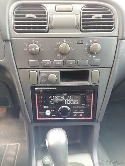 Volvo V40 ; 1,8 ben. ; 2003 - 9