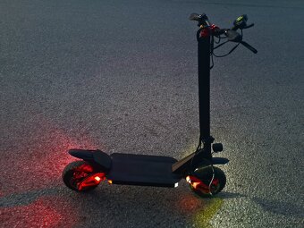 ELEKTROKOLOBEŽKA TERENÍ 3800W RYCHLOST 90KM/ - 9