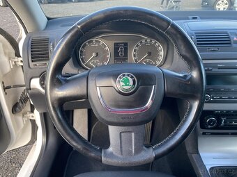 Škoda Octavia II 1.4 TSI , 90 kW benzín, 2010 - 9