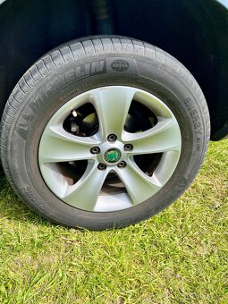 Prodám Škoda Yeti 2.0 tdi TOP STAV tažné - 9