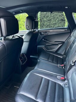 Porsche Macan 3.6 Turbo PDK facelift BOSE PASM - 9