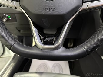 Volkswagen Passat 2,0 TDI R-LINE LED ACC KAMERA DPH - 9