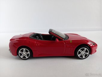 BBURAGO-FERRARI 1:43-ENZO,250 TESTA ROSSA,SPIDER,CALIFORNIA - 9