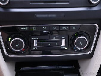 Škoda Superb 2,0 TDI 125kW Elegance 4x4 CZ (2013) - 9