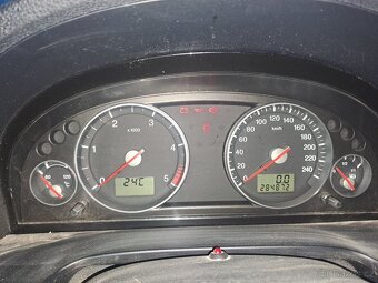 Prodám na opravu nebo na N. Díly - 9