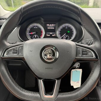ŠKODA OCTAVIA Style 3 facelift Kombi 2020 - 9