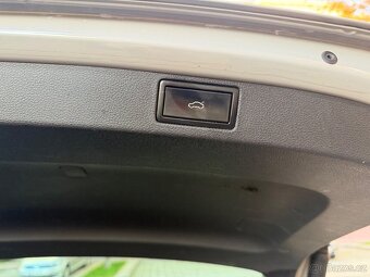 Škoda Scala 1,0 TSI 85Style I.majitel ČR 9/2019 velká výbava - 9