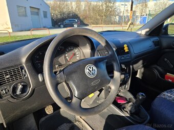 VW Golf 4, 1.4i,75ps,rok 2002,nová STK, najeto 180tis km. - 9