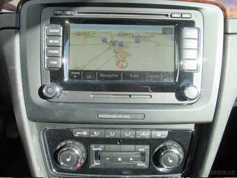 Superb 1.6d 105ps 133tKm Kuže Pan Nav AL 2Klim DPH 2PDC 6/15 - 9