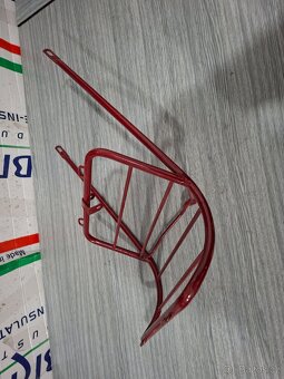 Jawa kyvacka - nosic - 9