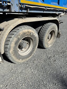Sklápěč 6x4 Renault Kerax - 9