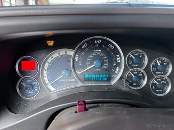 Cadilac Escalade pickup - 9
