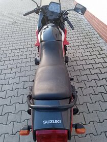 Suzuki GSX 750 ES - 9