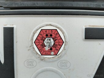 Renault Clio - 9