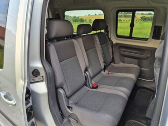 VW Caddy 3 Maxi 2.0 TDI 103kw 7míst mod.2015 - 9