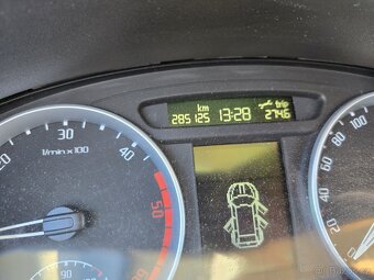 Škoda roomster 1.9 tdi - 9