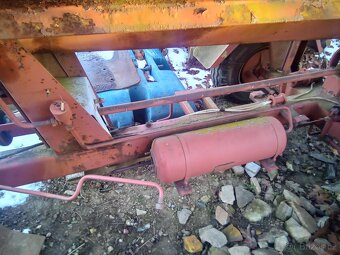 Rozmetadlo průmyslových hnojiv RM 1-072 - 9