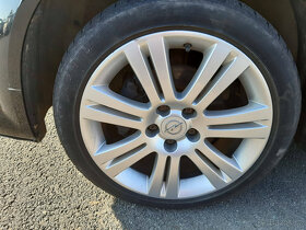 Opel Vectra C 1,9CDTI 110kW 2008 KRASNA, JEZDI, DILY - 9