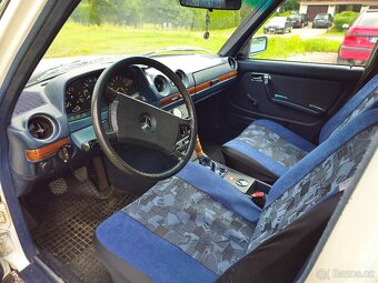 Mercedes Benz W123, 230E, piano - 9