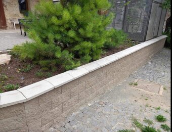 Plotové stříšky s okapničkou různé druhy - 9