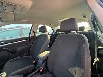 VW Jetta 2.0tdi 100kW •Najeto 261TKM•PůvodČR• - 9