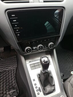 ŠKODA OCTAVIA 2.0TDi 4x4 DSG - 9