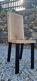 Masivní dubové židle k jídelnímu stolu - 9