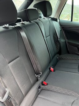 ŠKODA Kamiq Ambition Plus 1,0 TSI 81 kW, DSG - 9