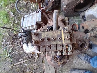 Hydraulický rozvaděč - 9