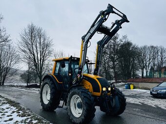 Valtra n111. Hi-tech s nakladačem INTER-TECH - 9