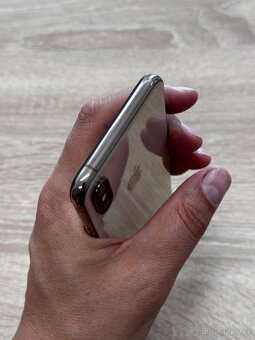 iPhone XS 256GB ZLATÝ (nová baterie) - 9