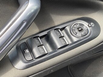 Ford S-MAX 2.0 TDCi , 103 kW nafta, 2007 - 9