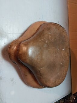 Nadhera patinova sedla Perak a Jawa 500 OHC snek a 01 - 9