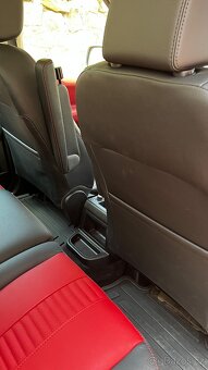 Land Rover Freelander 2 2,2 - 9