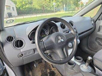 Mitsubishi Colt 1.1 MPi,55kw, nová STK, najeto 110tis km. - 9