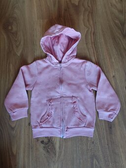 Bundy, vesty, mikiny a svetry 98/104 - 9