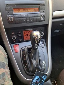 Fiat Croma 1.9 JTD 110kW automat - 9