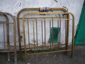 2 páry mosazných starožitných postelí - 9