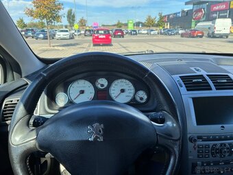 Prodám Peugeot 407 2.0 benzín, automat - 9