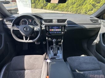 Skoda superb 2.0 TDI DSG sportline - 9