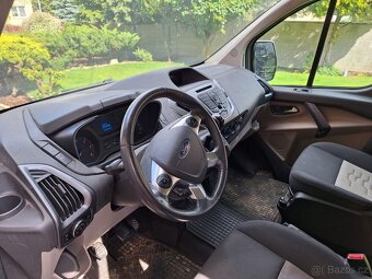 Ford Tourneo Custom 2.2 TDCi - 9