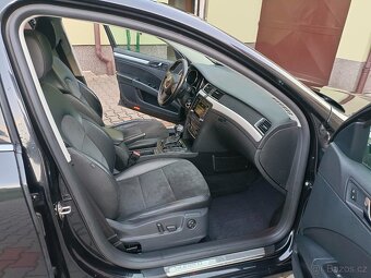 Superb 2.0 Tdi 125 kW DSG combi panorama - 9