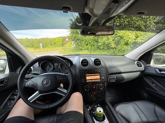 Mercedes-Benz ML320CDI 2010 Rok - 9