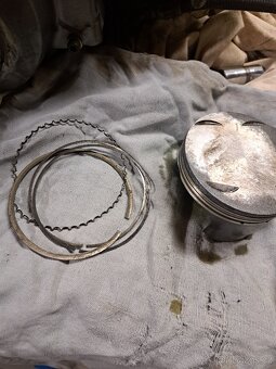 Yamaha TT 600e Motor - 9