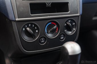 Ford Fiesta 2.0i Duratec ST - 9